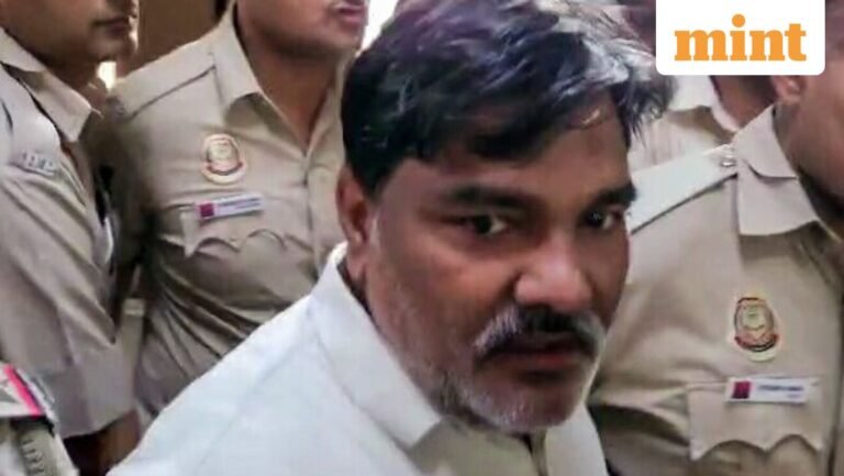 2020 Delhi riots case: Tahir Hussain gets 2 years in jail for allowing mob to use his house to attack public | Today’s news