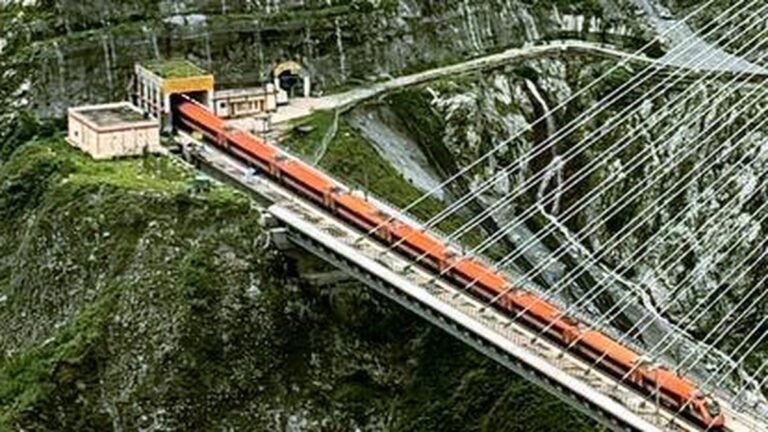 Vande Bharat crosses Chenab and Anji bridges at 100 kmph as speed of Katra-Banihal train increased