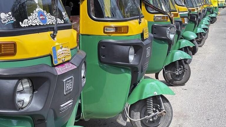 PNGRB bats for a level playing field across EV, CNG and LNG vehicles