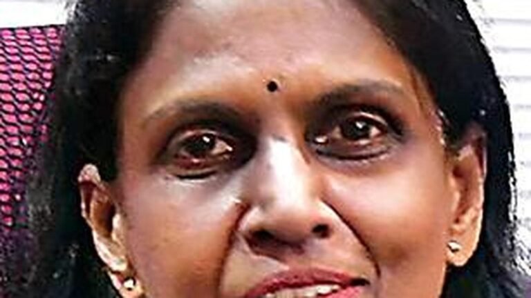 R. Sreelekha, the Thiruvananthapuram Corporation councilor for the BJP, turned around after the offer of resignation