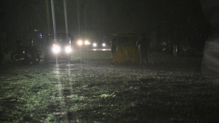 Heavy rain likely in many districts of Tamil Nadu including Chennai on October 18