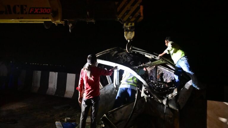 Four, including a toddler, die after an electric car crashes into a wall and catches fire on Vijayawada’s Western Bypass