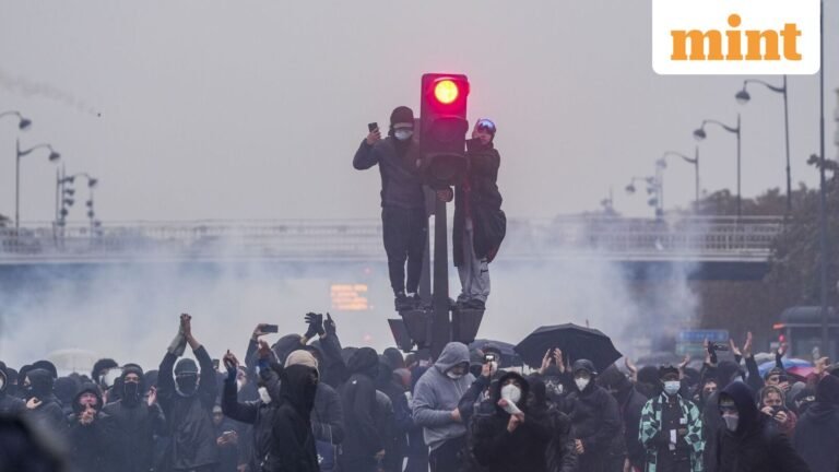 France protests: More than 4 million people march against inequality, clashes erupt in Paris — Top updates | Today’s news