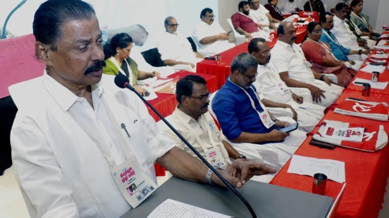 CPI(M) report blames factionalism for Palakkad poll defeat