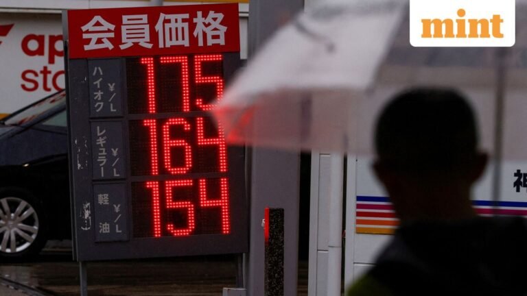 Oil on the boil: Japan considers phasing out gasoline subsidies from December – What to know | Today’s news