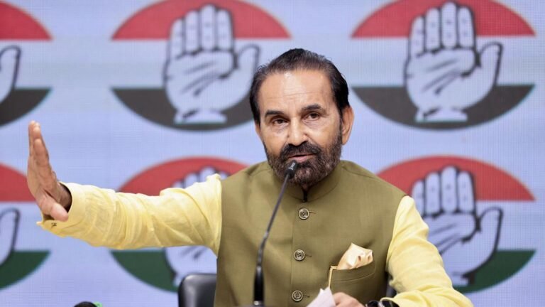 Congress slams BJP for ‘ruining’ economy, claims foreign investors withdrew ₹4.03 crore in 2026