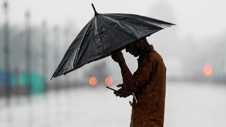 Delhi Weather Today: Rain lashes the capital; IMD issues orange alert | Today’s news