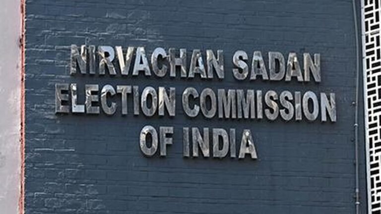When the Electoral Commission was rocked by internal disputes | Explained