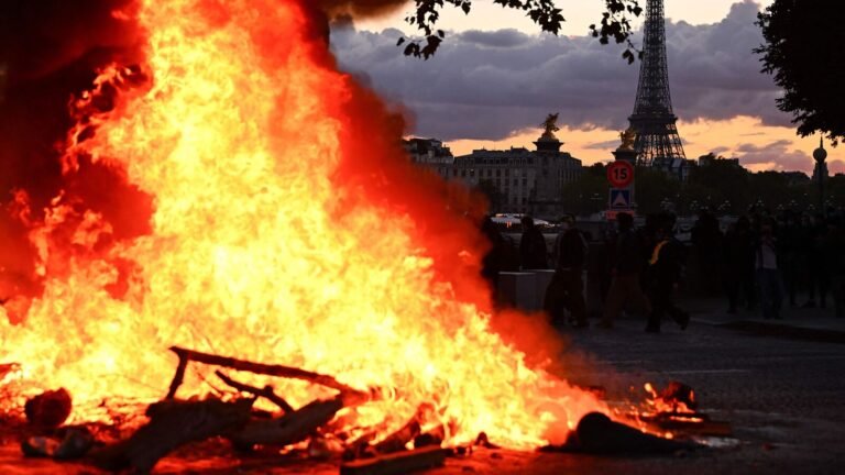 Protests in France: Cars set on fire, shops looted, police arrest 272 protesters | Today’s news