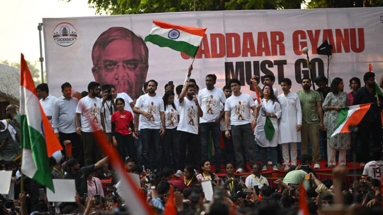 Thousands attend CJP protests in Mumbai demanding CEC’s resignation; CPI(M) condemns detention of youth in Delhi | ECI protest update