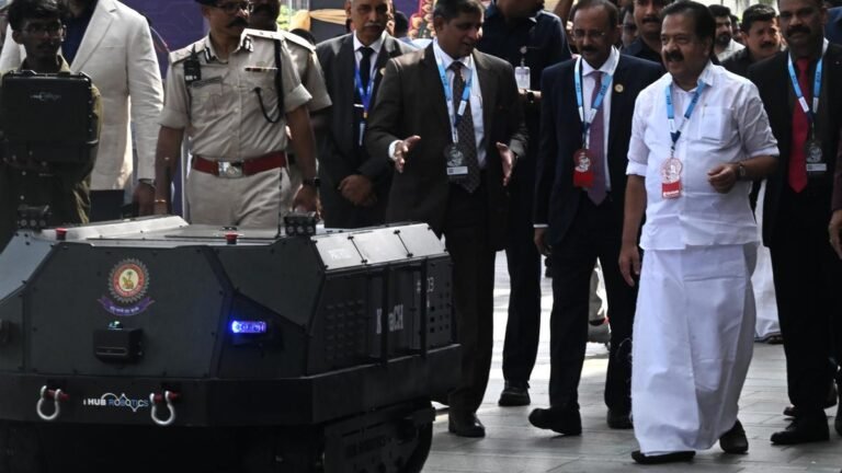 Kerala Police to collaborate with Kochi start-up to trial traffic control robots