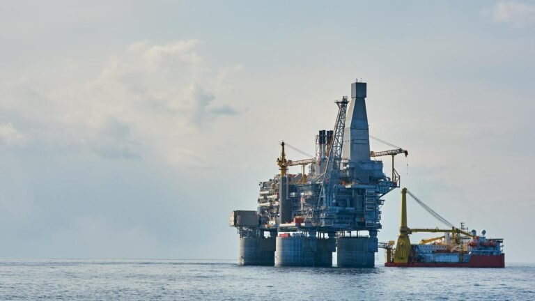 Government raises deepwater gas price cap to $9.89/MMBtu; APM gas cap at $7