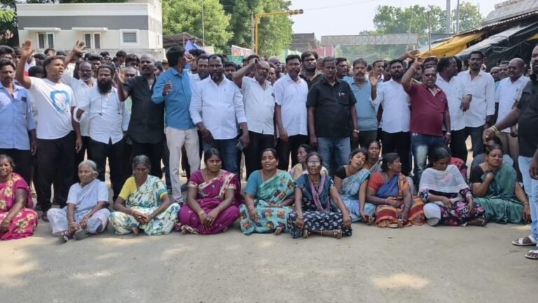 A gang held in connection with the murder of a VCK official