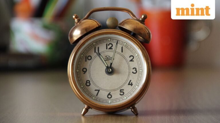Daylight Saving Time 2026: Time Change 1 Hour Nov. 1 301-117 House Vote and Senate Deadlock – 3 Things You Should Know | Today’s news