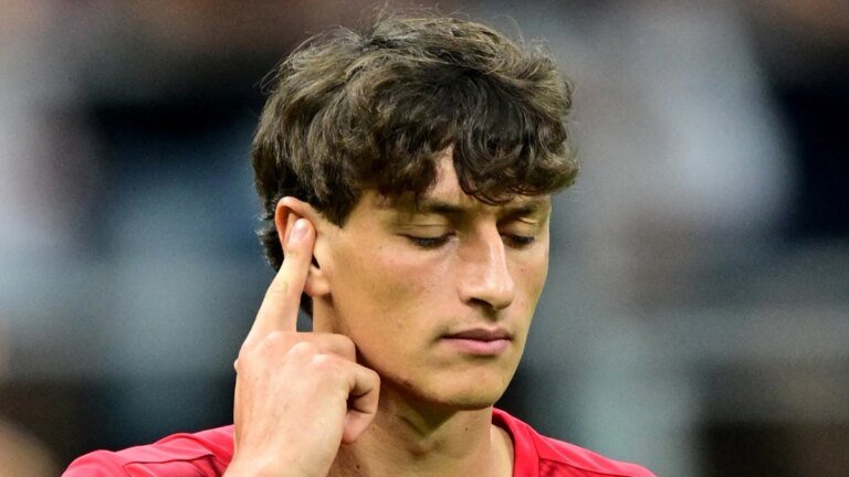 Floriani Mussolini, great-grandson of the dictator Benito, scored the first goal in Serie A